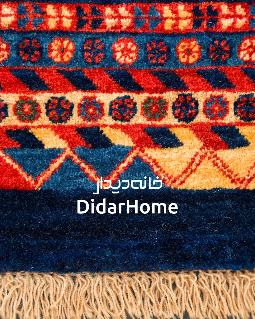 فرش دستباف بختیاری طرح ترنجی ۱/۱۵ متری