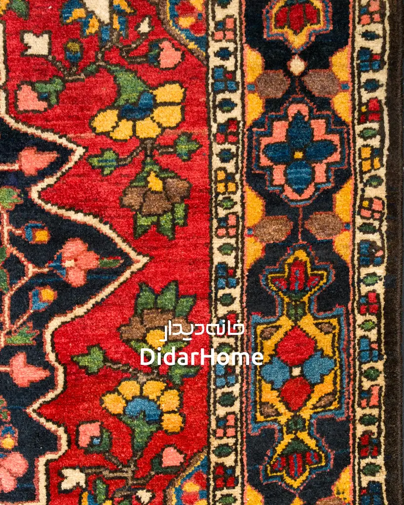 فرش دستباف آنتیک بختیاری طرح ترنجی ۳/۱۹ متری