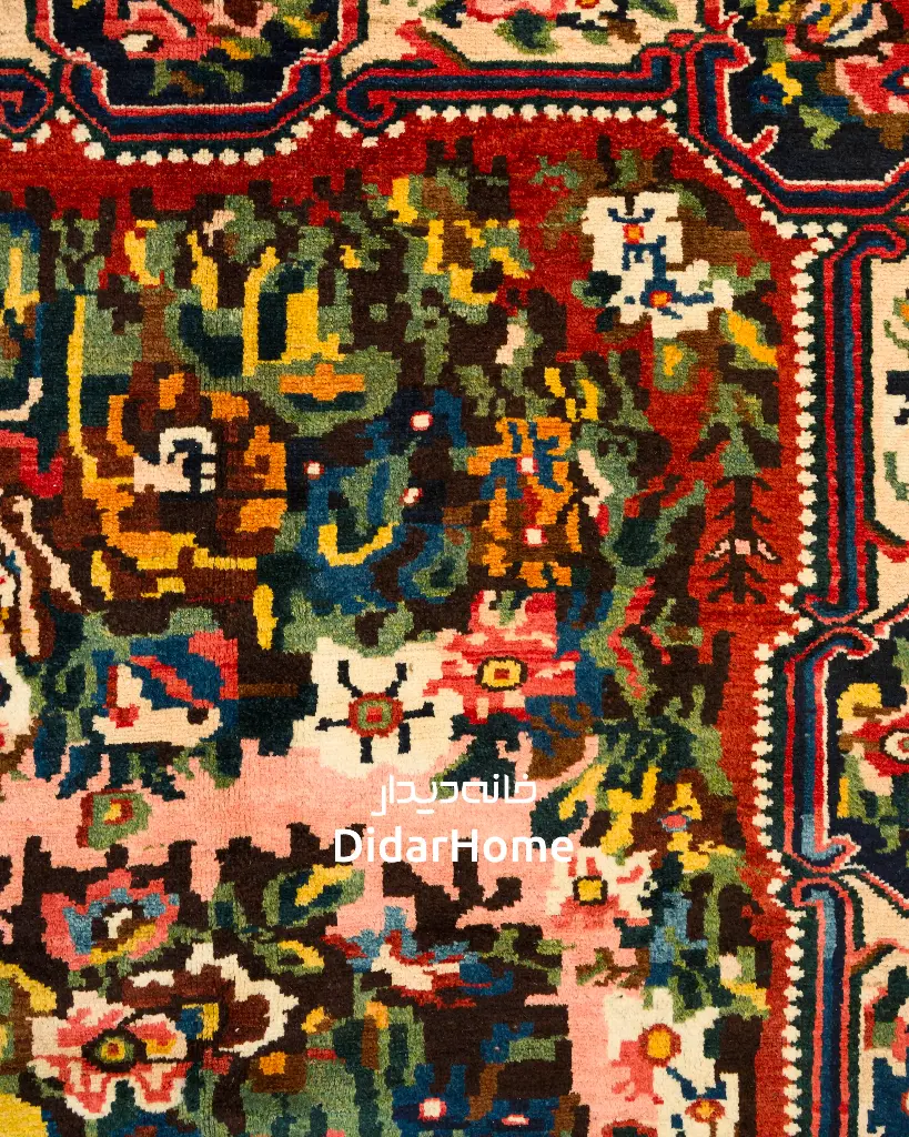 فرش دستباف آنتیک بختیاری طرح ترنجی ۴/۴۳ متری