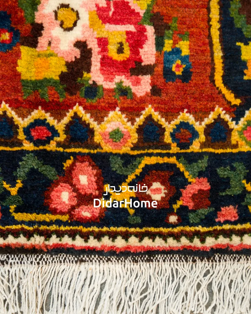 فرش دستباف آنتیک گلفرنگ طرح ترنجی ۸/۵۰ متری