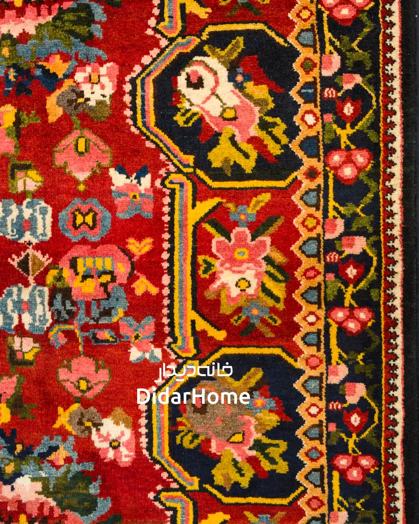 فرش دستباف آنتیک گلفرنگ طرح ترنجی ۸/۵۰ متری