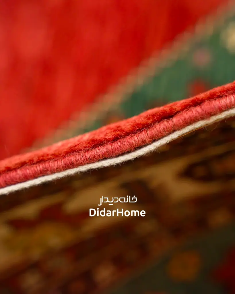 فرش دستباف قشقایی طرح ترنجی ۹/۰۵ متری