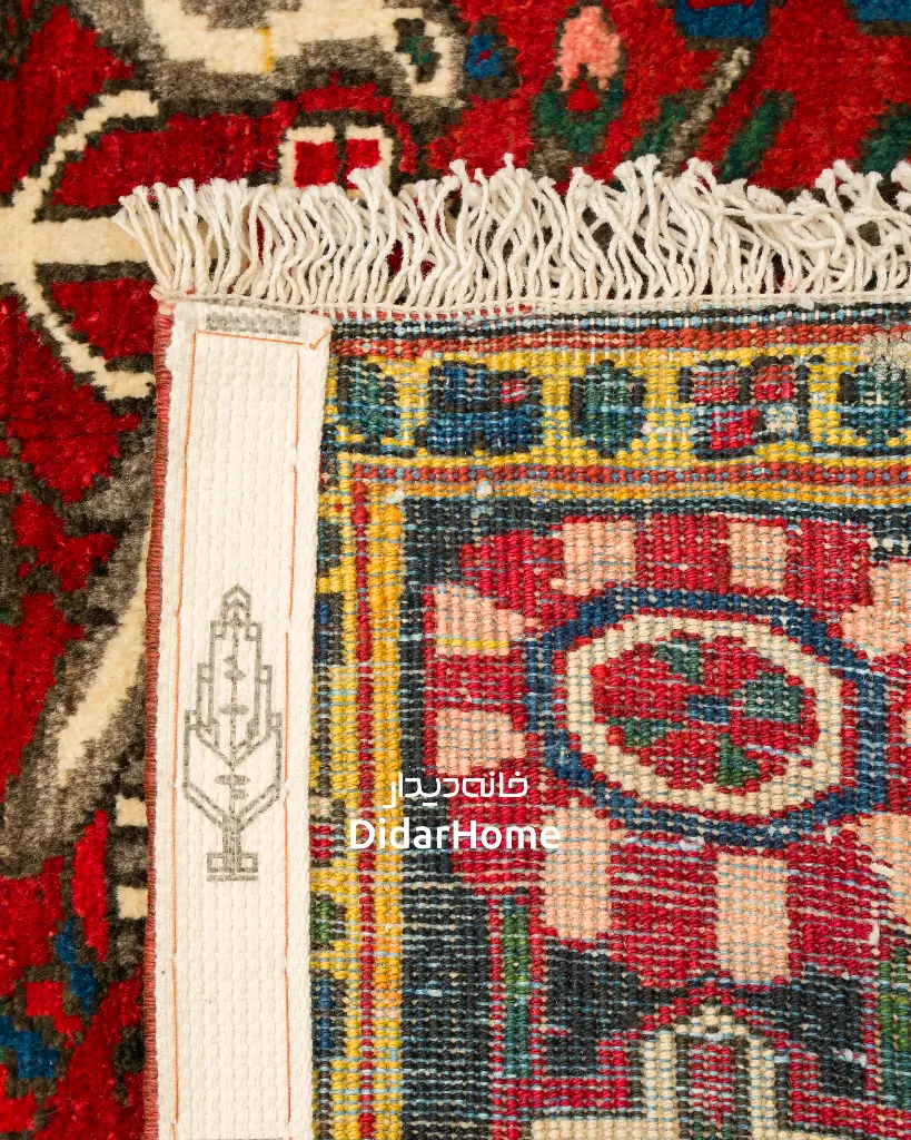 فرش دستباف آنتیک بختیاری طرح گلدانی ۲/۹۸ متری