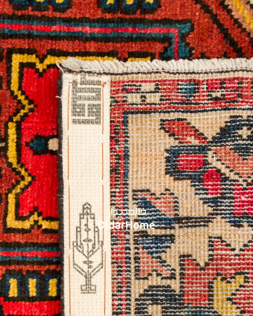 فرش دستباف آنتیک بختیاری طرح بندی ۳/۱۰ متری