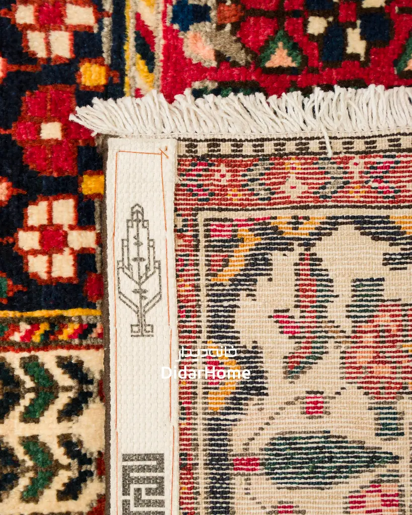 فرش دستباف آنتیک بختیاری طرح خشتی ۲/۹۷ متری