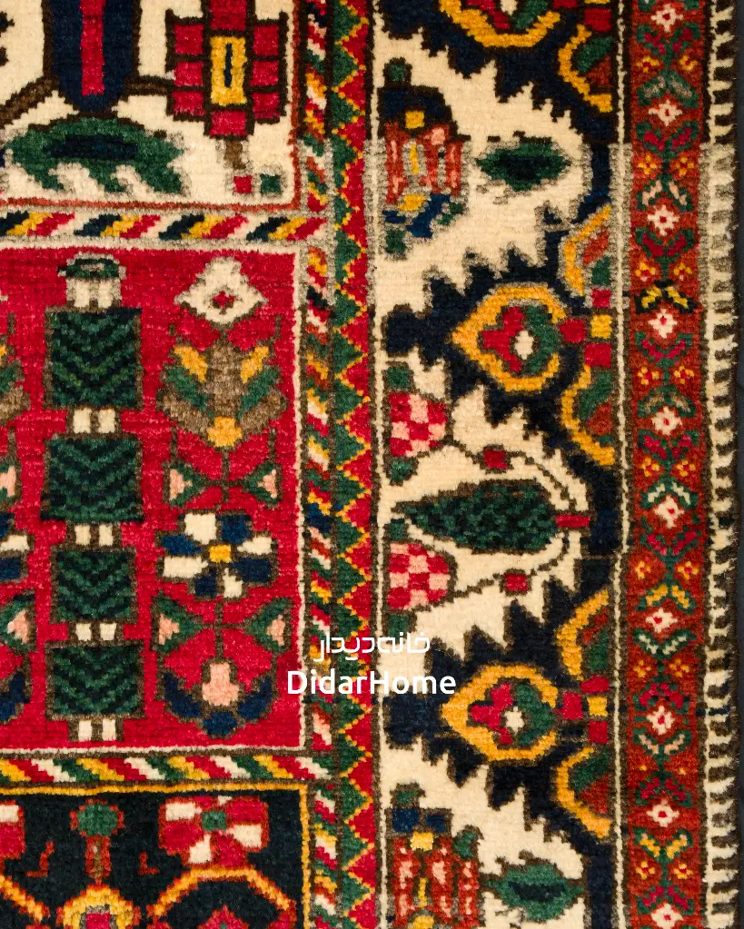 فرش دستباف آنتیک بختیاری طرح خشتی ۲/۹۷ متری