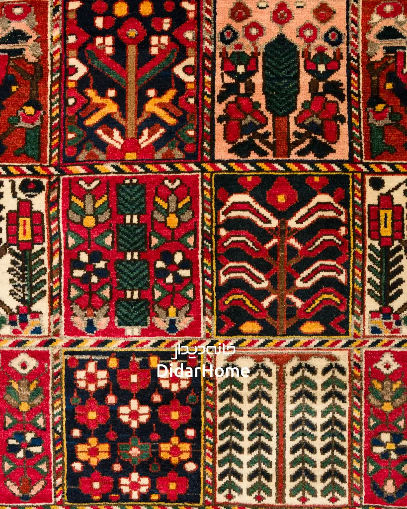 فرش دستباف آنتیک بختیاری طرح خشتی ۲/۹۷ متری