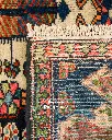 فرش دستباف آنتیک بختیاری طرح قابی ۵/۴۱ متری