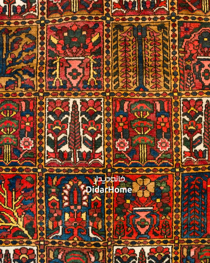 فرش دستباف آنتیک بختیاری طرح خشتی ۵/۰۵ متری