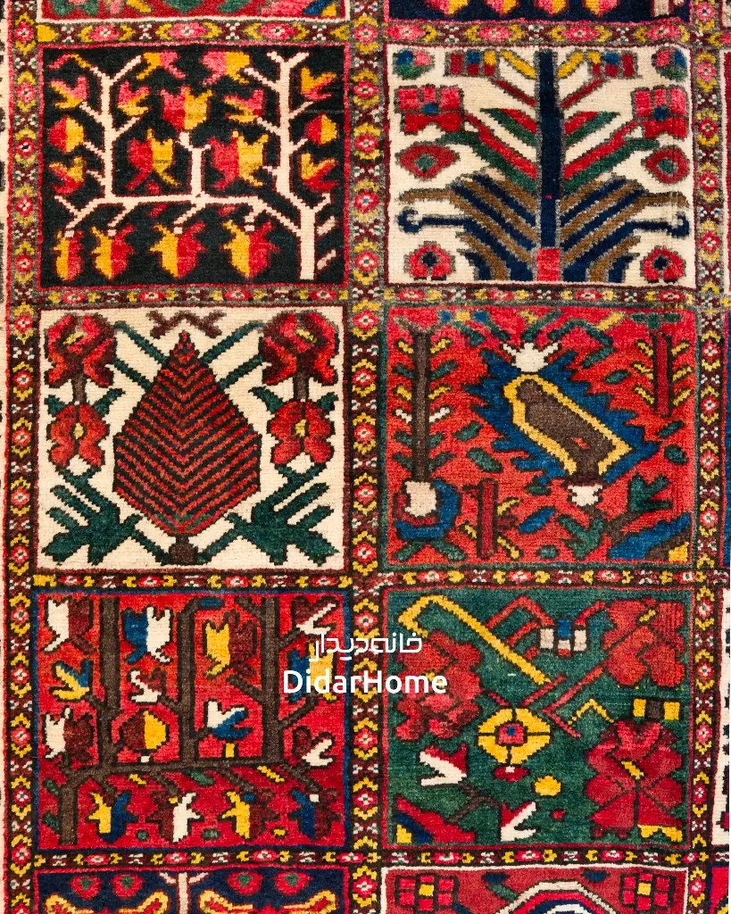 فرش دستباف آنتیک بختیاری طرح خشتی ۵/۳۴ متری