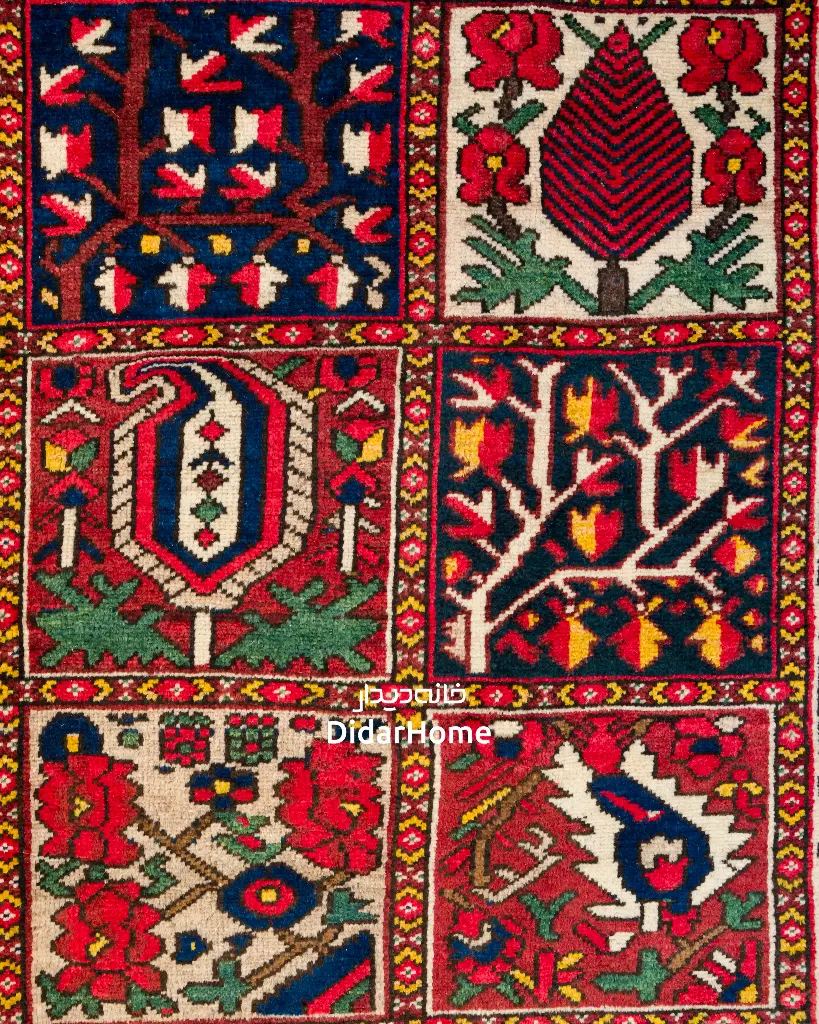 فرش دستباف آنتیک بختیاری طرح خشتی ۵/۹۷ متری