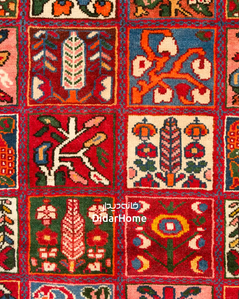 فرش دستباف آنتیک بختیاری طرح خشتی ۵/۰۷ متری