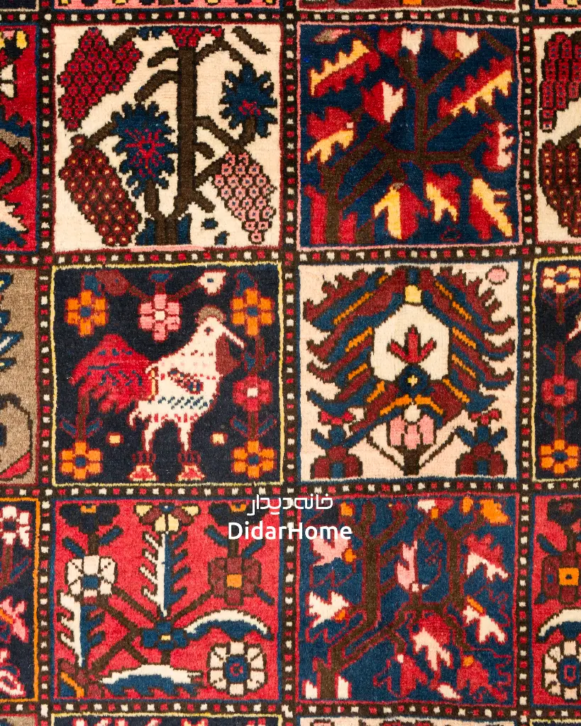 فرش دستباف آنتیک بختیاری طرح خشتی ۶/۹۹ متری
