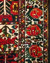 فرش دستباف آنتیک بختیاری طرح خشتی ۵/۲۷ متری