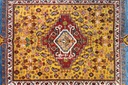 قالی قشقایی ترنجی-عسل(۴.۳۹)