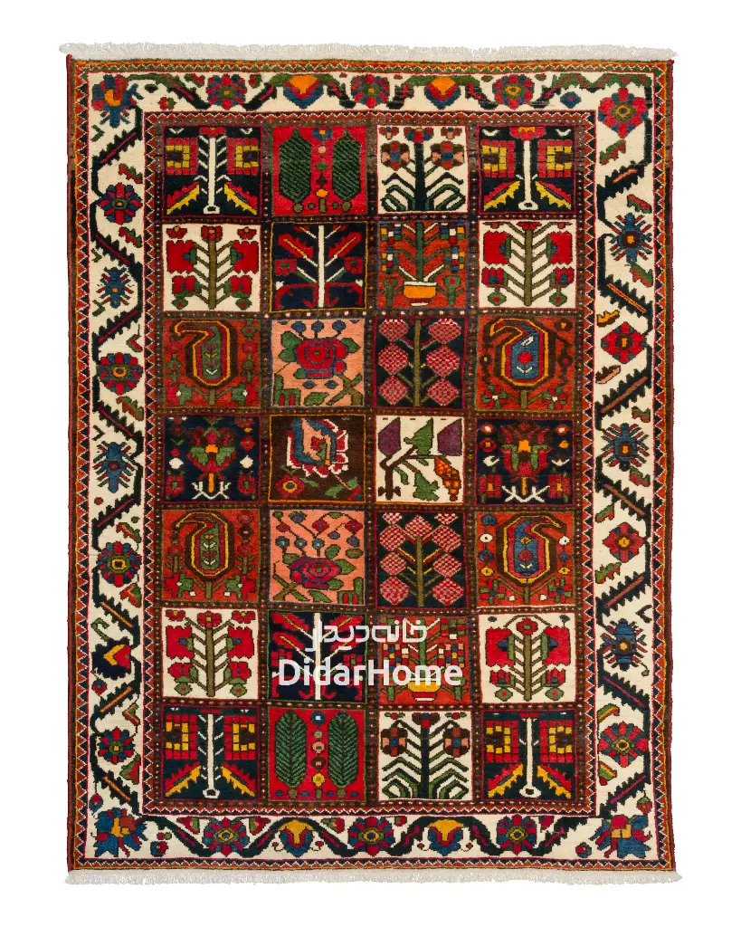 فرش دستباف آنتیک بختیاری طرح خشتی ۳/۱۲ متری